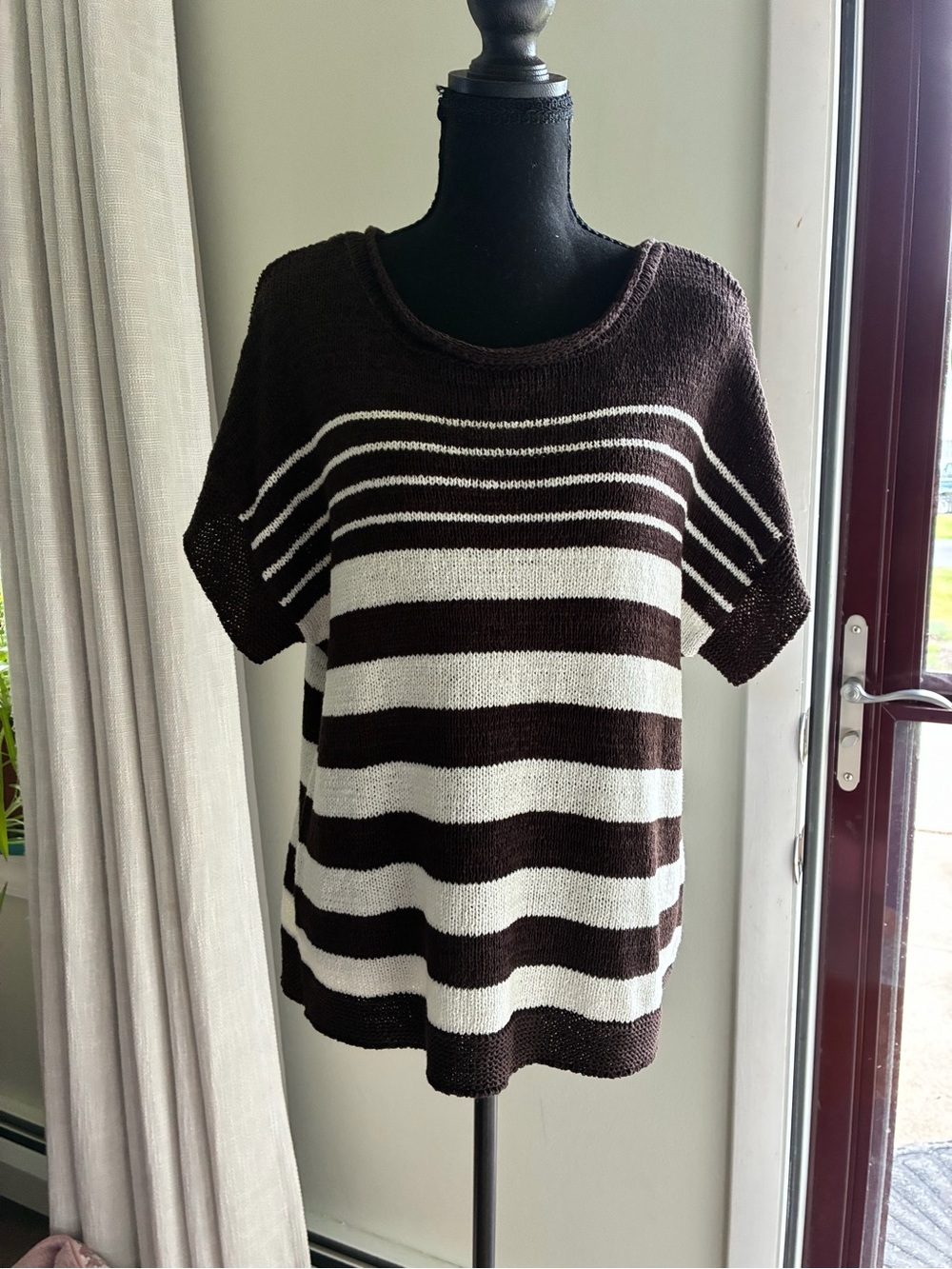 Striped Scoop Neck Knit Top - Brown & White